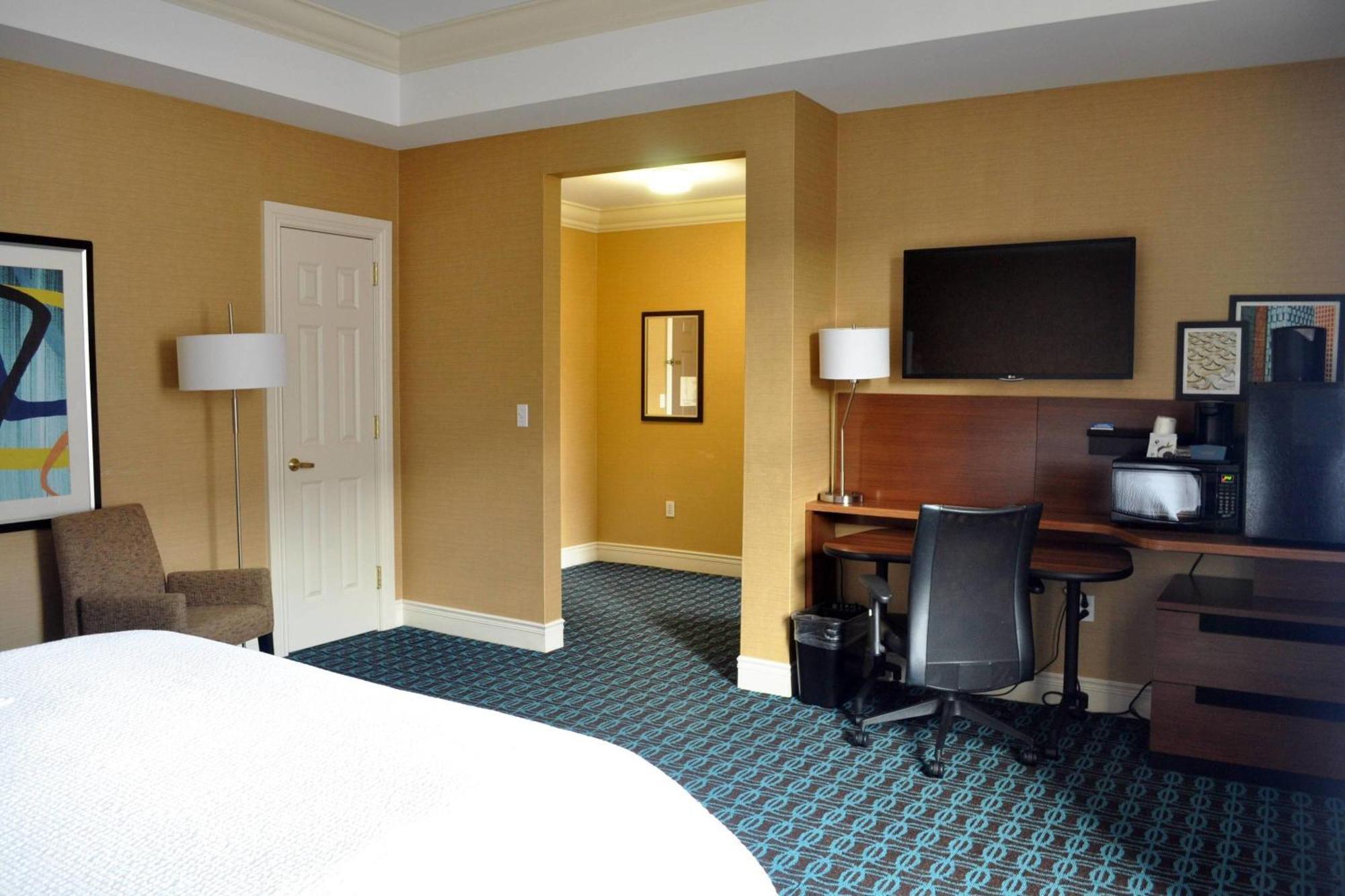 Fairfield Inn & Suites By Marriott Albany Downtown Exterior photo