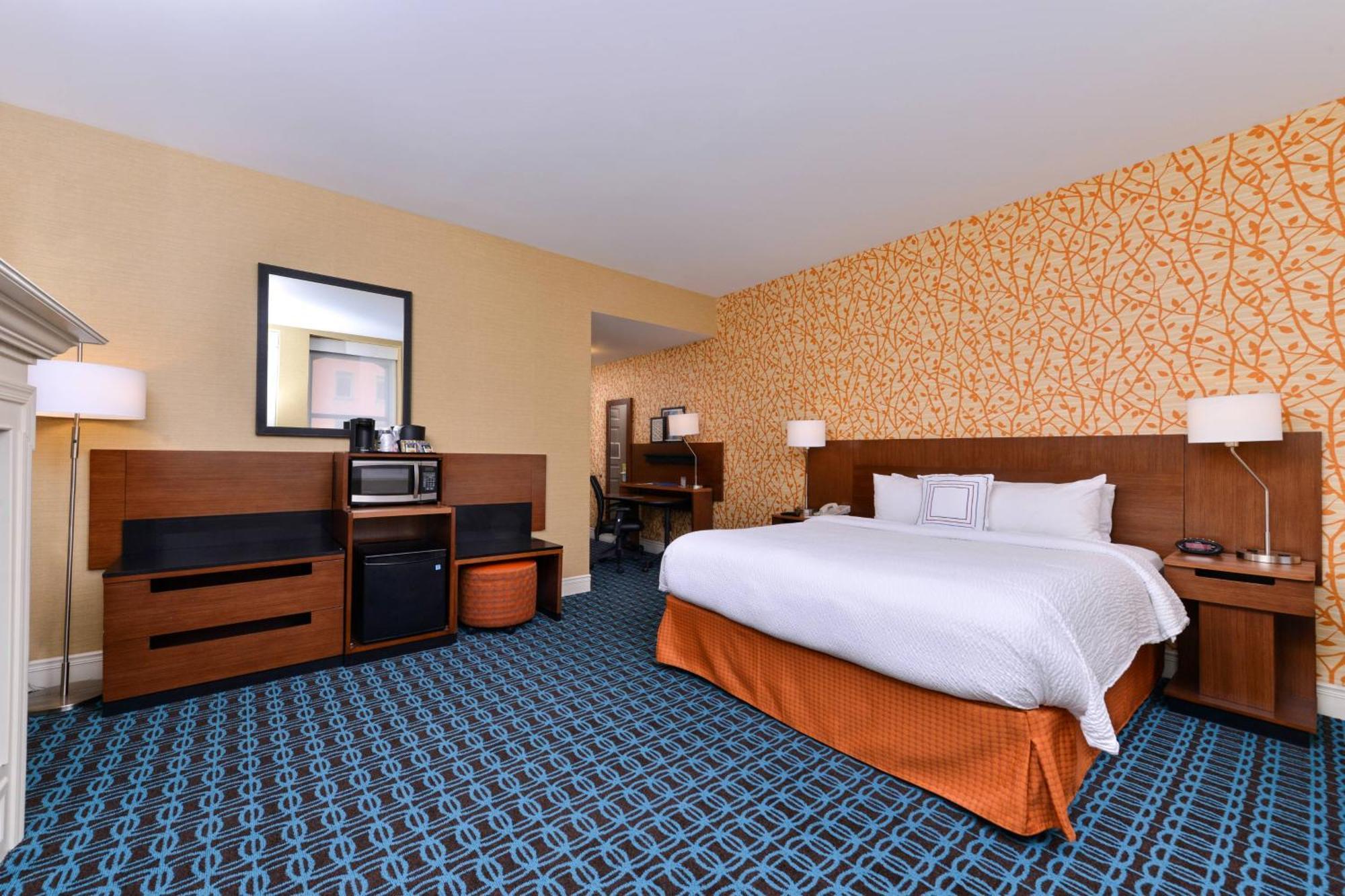 Fairfield Inn & Suites By Marriott Albany Downtown Exterior photo
